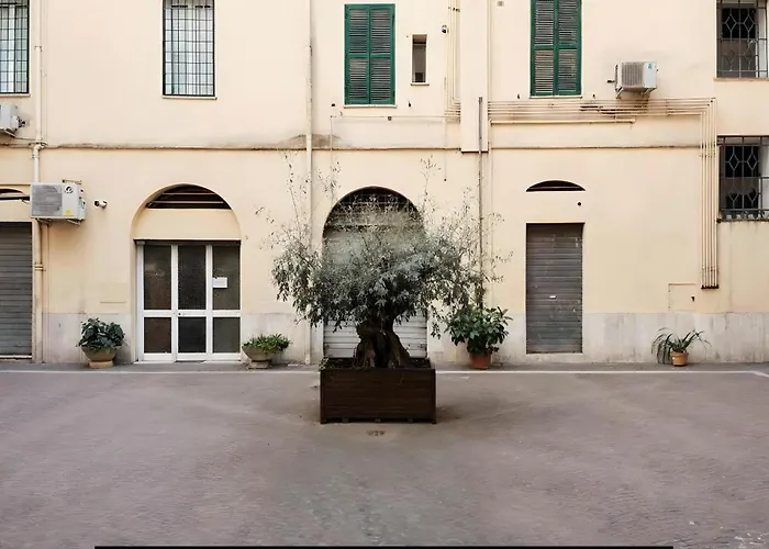 Via Di San Giovanni In Laterano
