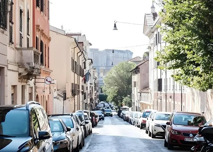 Via Di San Giovanni In Laterano Appartement